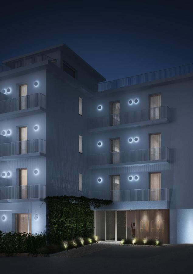Amare Suite & Apartments Bellaria-Igea Marina Exteriör bild